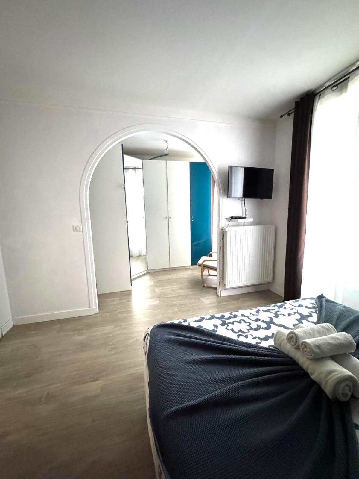 L'Escapade Parisienne Apartman Maisons-Alfort Kültér fotó